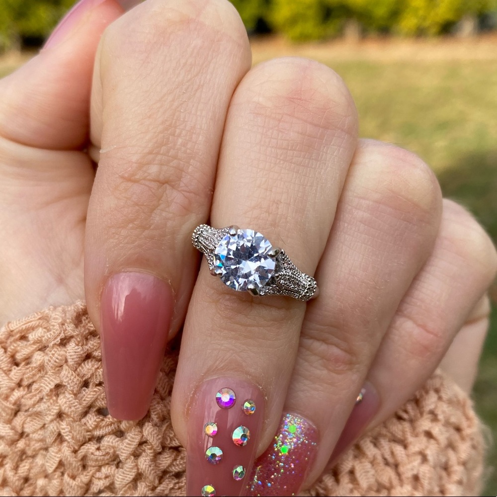 NEW 925 Sterling Silver Beautiful Ring - Picture 2 of 10